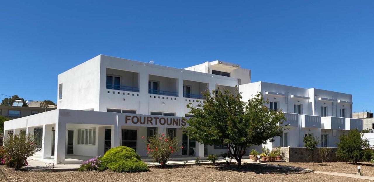 Fourtounis Hotel Kéfalos Eksteriør billede